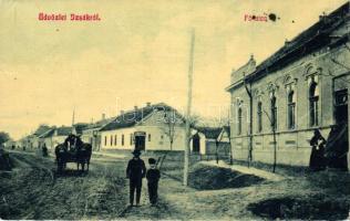 Izsák, Fő utca, lovas szekér, üzlet (EK)