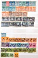 Kuba tartalmas régi okmánybélyeg gyűjtemény kb 300 különféle okmánybélyeg albumban összefüggésekkel ...