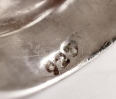 Ezüst(Ag) ékszerek: medál(2 db), gyűrű(2 db), bross, karkötő(h: 19 cm), fél pár fülbevaló, jelzettek...