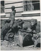 cca 1970 Vámos László: Budai vár, fotók. Verzón feliratozva,3db, cca 18x18cm