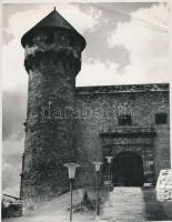 cca 1970 Vámos László: Budai vár, fotók. Verzón feliratozva,4db, cca 25x20cm