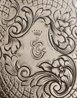 Koronás, cizellált ezüst (Ag.) dohánytárca, EG monogrammal, jelzett, 83g., 9x7x1cm/Chiselled silver ...