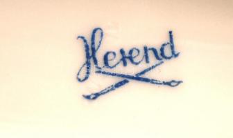 Herendi porcelán virágmintás fogpiszkálótartó, kézzel festett, apró hajszálrepedéssel, jelzett, 8x6x...