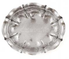 Ezüst (Ag.)4 lábú (kalapált) kínáló,  144r., jelzett, 16x13xcm /Silver (Ag.) Four-legged (hammered) ...