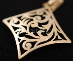 Arany (Au) négyszögletes függő,14K, 2,9gr., jelzett, díszdobozban/ Gold (Au) rectangular pendant, 14...