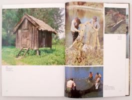 Alexai Zoltán: Szigetköz. Bp., 1994. Interpress. Sok illusztrécióval