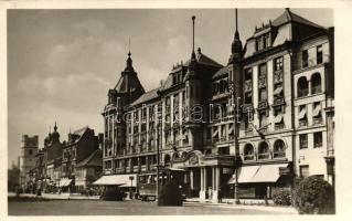 Debrecen, Arany Bika szálló, villamos