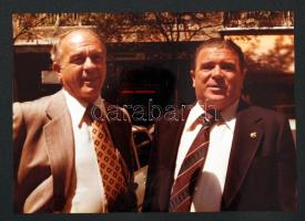 Nagy fotóalbum, benne több képpel Puskás Ferenc(1927-2006) labdarúgóról, színes és fekete-fehér képekkel