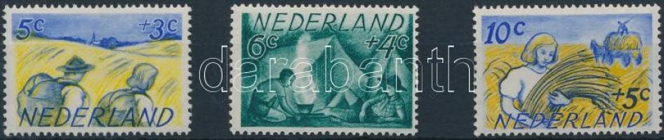 Nyári bélyeg a kultúra javára sor 3 értéke, Summer stamps for the benefit of culture 3 stamps from set