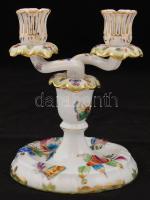 Herendi Viktória mintás gyertyatartó, kézzel festett, apró mázhibával, jelzett, m:16,5 cm