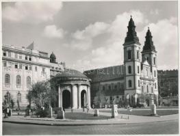 cca 1932-1953 Budapest, Eskü tér(Március 15. tér), Erzsébet királyné emlékműve, 18x23 cm