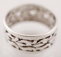 Ezüst (Ag.)áttört gyűrű, jelzett, 4,4gr., 57-es/Silver (Ag.) ring, marked, 4,4gr., 57