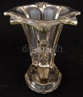 Art-deco figurális váza, öntött, jelzés nélkül, belül repedt, m: 18,5 cm, h:26 cm