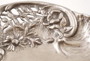 Ezüstözött alpakka neonrokokós gyümölcsös tál, kopott festéssel, 36×27 cm