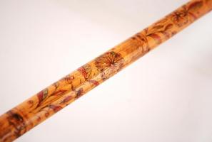 Őzláb markolatú turistabot, rajta a magyar címerrel és "Diósjenő 1940" felirattal, m: 88,5...