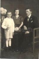 7 db RÉGI motívumlap; családi fotólapok / 7 old motive cards; family photos