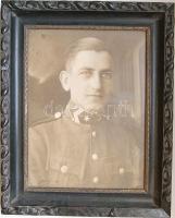 Katonafotó dekoratív régi keretben 40x50 cm