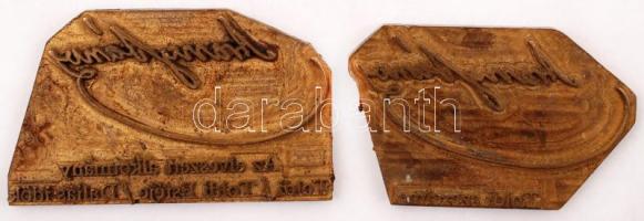 Arany János aláírását és műveinek címét ábrázoló pecsétnyomó fej, 2 db