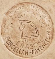 cca 1930 Drasche porcelán patikai, gyógyszerész mozsár, fa nyelű törővel, jó állapotban 20 cm