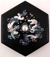 Gyöngyház berakásos, főnixmaradat és sárkányt ábrázoló fa dobozka / Wooden box with shell inlay 20x15 cm