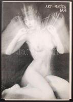 1984 Akt-mappa 1984. Vál. Győri Lajos. Bp., Ofotért. Számos aktkép papír mappában.