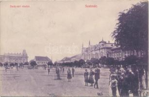 Szatmár, Deák tér; Weisz Zoltán kiadása / square
