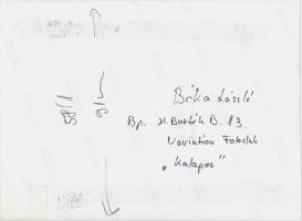 cca 1990 Bóka László: Kalapos, feliratozott vintage fotóművészeti alkotás, 24x18 cm