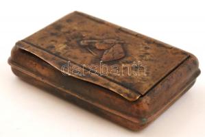 1914 Lófej díszítésű cigaretta tárca fémből, 10x7,5x2,5 cm / Cigarette holder