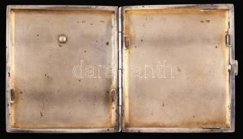 Ezüst Art deco cigarettatárca, Ag, nettó:91gr., jelzett, 8,5x7,5cm /Art Deco silver cigarette case, ...