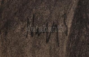 Nagy jelzéssel: Idős asszony portréja, szén, papír, 56,5×43 cm