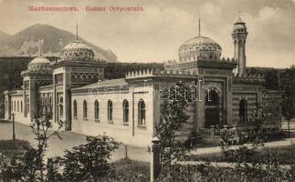 8 db régi orosz képeslap / 8 pre-1945 Russian postcards, mixed quality