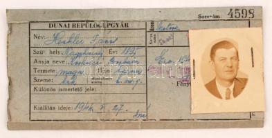 1944 Dunai Repülőgyár fényképes igazolólap, 7x16cm