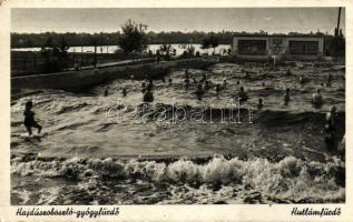 Hajdúszoboszló-gyógyfürdő, Hullámfürdő  (EB)