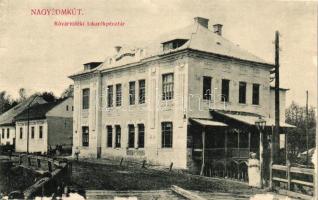 Nagysomkút, Kővárvidéki takarékpénztár / bank (fa)