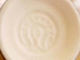 Aranymázas, rózsákkal díszített porcelán csészekészlet, 6 db, hibátlan,, m: 9,5 cm, d: 9 cm