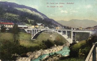 Most na Soci, Sveta Lucija ob Soci, St. Lucia am Isonzo; Bahnhof / railway station (wet corner)