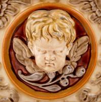 Antik puttófejes kaspó, festett mázas kerámia, sorszámozott, jelzés nélkül, apró hibákkal XIXth cent...