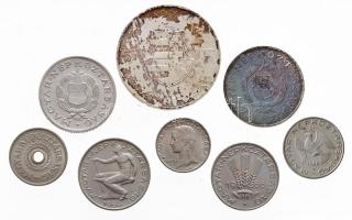 1966. 2f + 5f + 10f + 20f + 50f + 1Ft Ag + 2Ft Ag + 5Ft Ag, fiktív veret "Kabinet sor" eredeti dísztokban! T:P erős patina Hungary 1966. 2 Fillér + 5 Fillér + 10 Fillér + 20 Fillér + 50 Fillér + 1 Forint Ag + 2 Forint Ag + 5 Forint Ag "Cabinet set" in original box! C:P strong patina Adamo FO2