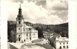 Zilah, látkép hegyoldali templommal / view with mountainside church, photo