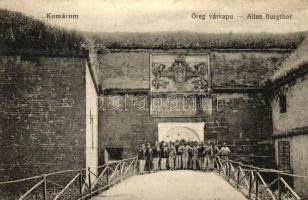 Komárom, Komárno; Öreg várkapu / old castle gate (EK)