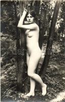 Nude girl, erotic photo (non PC)