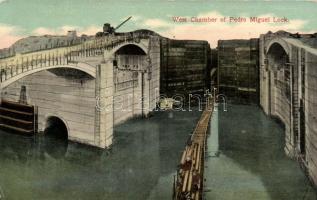 Panama Canal, West Chamber of Pedro Miguel Lock. (EK)