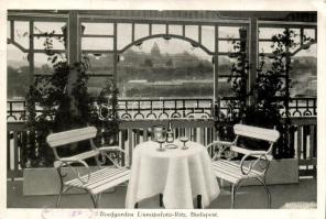 Budapest V. Hotel Dunapalota Ritz, tetőterasz, Királyi vár (EK)