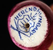 Herendi egyensúlyozó cica, kézzel festett, hibátlan, jelzett, m: 5,5 cm