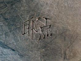 Kulcsos távol keleti fém zsebóra, kézzel festett számlap,  több funkciós (járás közben a figurák kez...