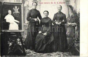 Les soeurs de S. S. Pie X / Pope Pius X