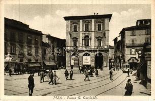 Pisa, Piazza G. Garibaldi / square, tram