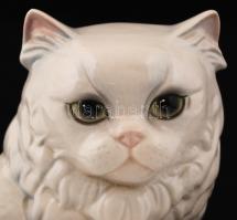 Goebel macska, festett mázas kerámia, m:15 cm, h:12 cm