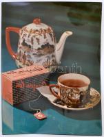 cca 1965 Dr. Csörgeő Tibor (1896-1968): Garzon tea, jelzés nélküli vintage reklámfotó a szerző hagyatékából, rontott kópia (fordítva nagyították), 40x30 cm