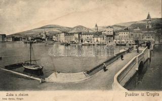 Trogir, Trau; bridge, ship (kopott sarkak / worn edges)